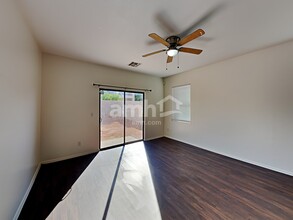 5529 W Ellis Dr in Laveen, AZ - Building Photo - Building Photo