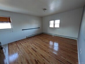 20 Blauvelt Ave, Unit 2R in West Haverstraw, NY - Building Photo - Building Photo