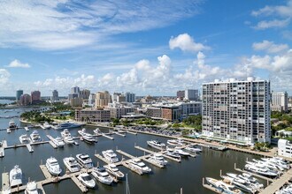400 N Flagler Dr in West Palm Beach, FL - Building Photo - Building Photo