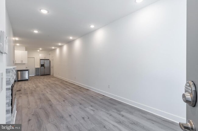 1423 N 8th St photo'