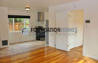 16 Willow Ave in Corte Madera, CA - Building Photo - Building Photo