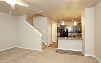 7th Street Brownstones in Des Moines, IA - Building Photo - Building Photo