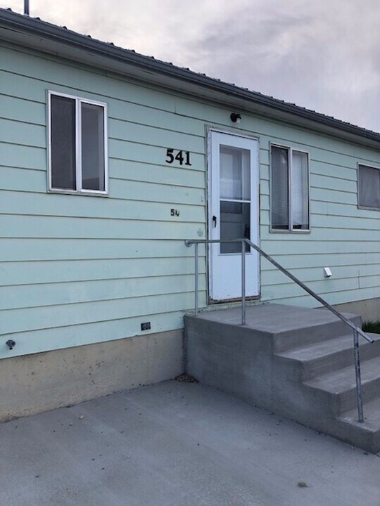541 Jensen St in Green River, WY - Building Photo