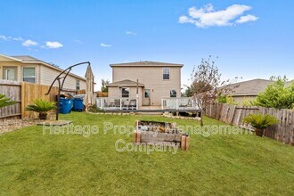 5866 Wildcat Canyon in San Antonio, TX - Building Photo - Building Photo