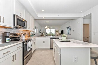 12280 Wellen Golf St, Unit 304 in Venice, FL - Building Photo - Building Photo