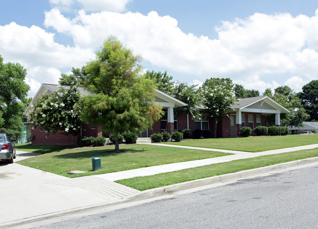 Harold Ford Senior Villas in Memphis, TN - Foto de edificio - Building Photo