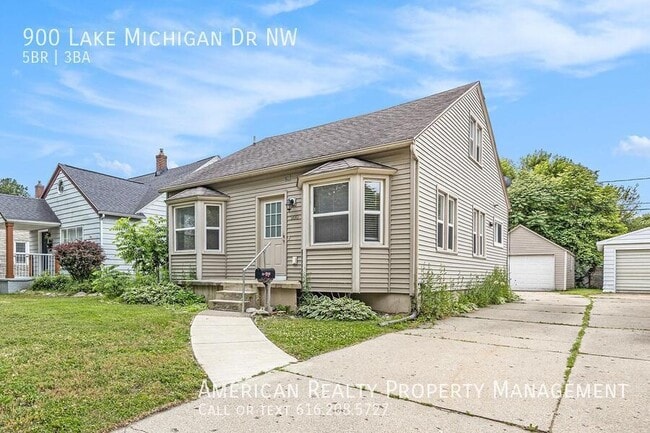 property at 900 Lake Michigan Dr NW