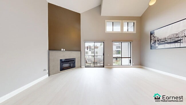 13331 Moorpark St in Los Angeles, CA - Building Photo - Building Photo