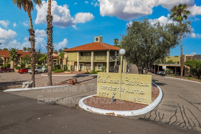 8271 N Oracle Rd in Oro Valley, AZ - Building Photo - Building Photo