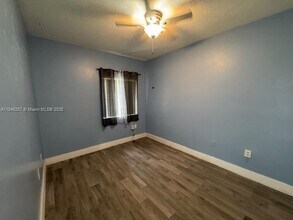 1172 NE 32nd Terrace in Homestead, FL - Foto de edificio - Building Photo