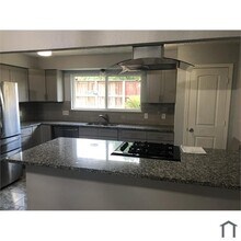 14103 Royal Hill Dr in Houston, TX - Building Photo - Building Photo