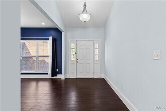 1169 Nooning Tree Dr in Chesterfield, MO - Building Photo - Building Photo