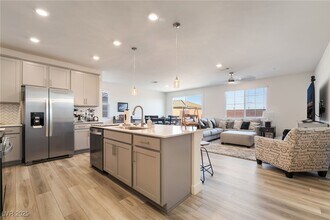 2966 Gallarate Dr in Henderson, NV - Building Photo - Building Photo