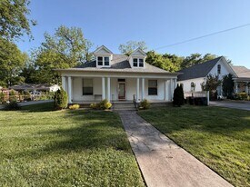 335 E Burton St in Murfreesboro, TN - Building Photo