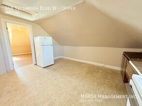 948 Tecumseh Blvd W in Windsor, ON - Building Photo - Building Photo