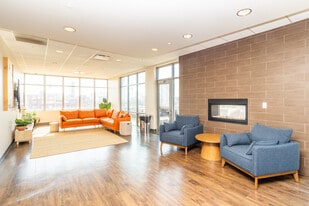 Canopy Lofts in Lincoln, NE - Building Photo