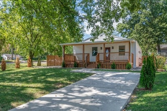 2321 Foster Ave in Nashville, TN - Building Photo - Building Photo