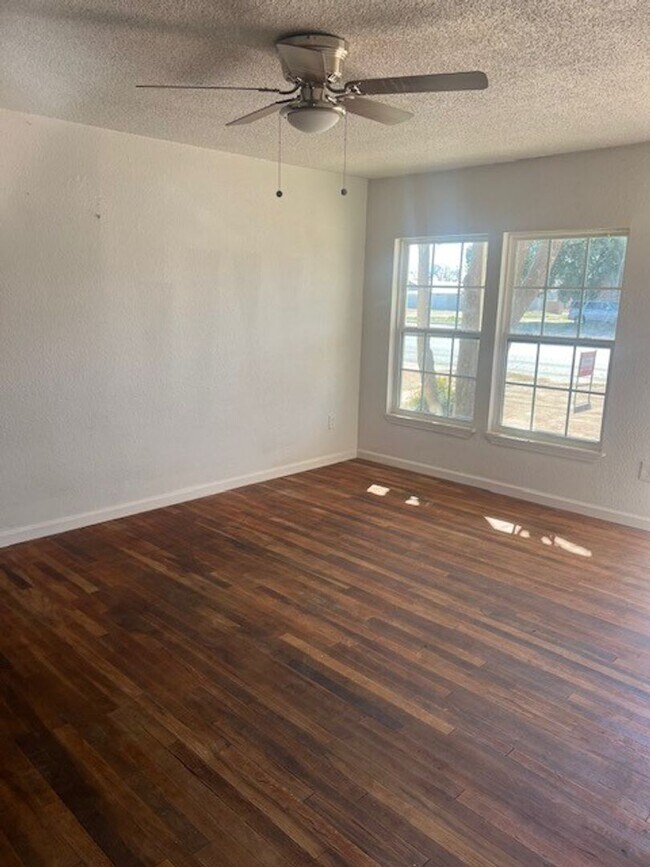 409 Tahoka Rd in Brownfield, TX - Building Photo - Building Photo