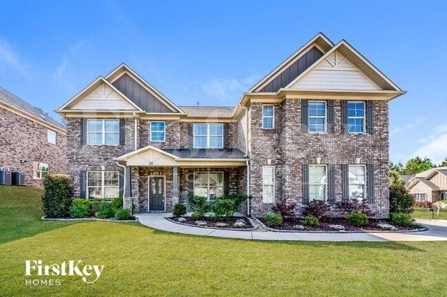 property at 35 Waterford Pl