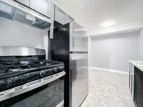 758 Jersey Ave-Unit -C7 in Elizabeth, NJ - Building Photo - Building Photo