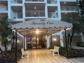 2661 S Course Dr in Pompano Beach, FL - Building Photo