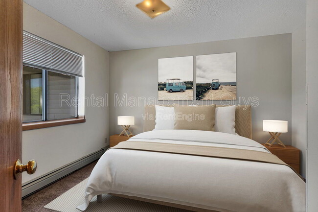 property at 434 1st Ave NE