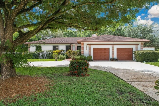 property at 6250 SW 88th St