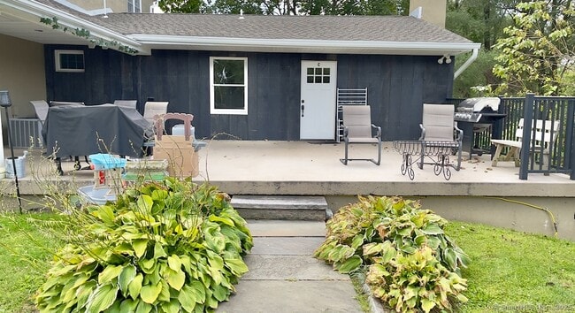 property at 95 Park Lane Rd