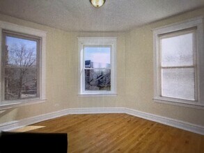 2734 W 18th St-Unit -2F in Chicago, IL - Building Photo - Building Photo