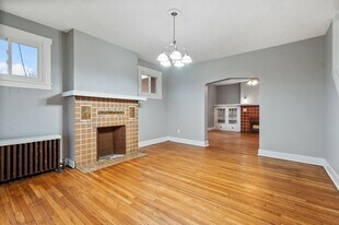 101-103 E Agnew Ave in Pittsburgh, PA - Building Photo