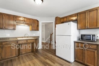 112 Lomond Ln in Cary, NC - Building Photo - Building Photo