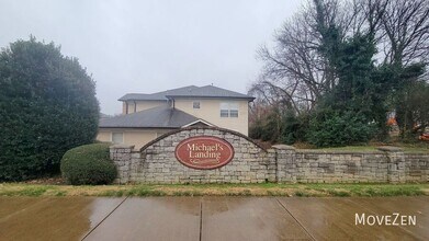 6525 Quarterbridge Ln in Charlotte, NC - Building Photo - Building Photo