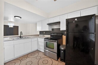 6071 Regent Manor in Lithonia, GA - Building Photo - Building Photo