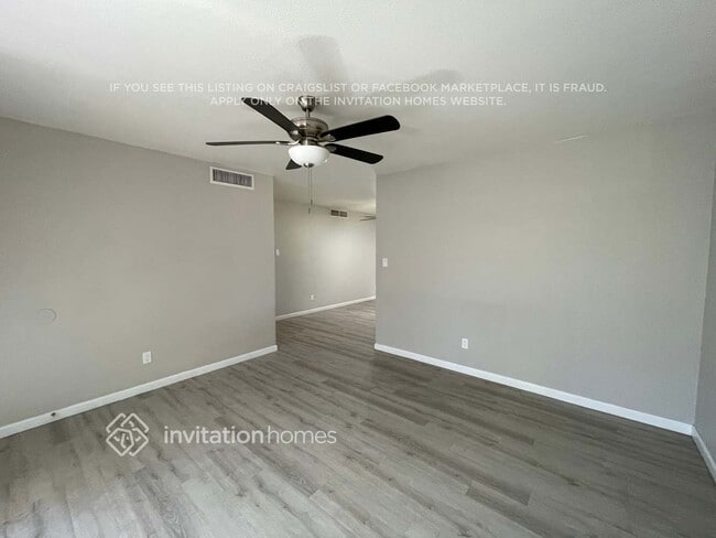 4106 N 84th Cir in Phoenix, AZ - Building Photo - Building Photo