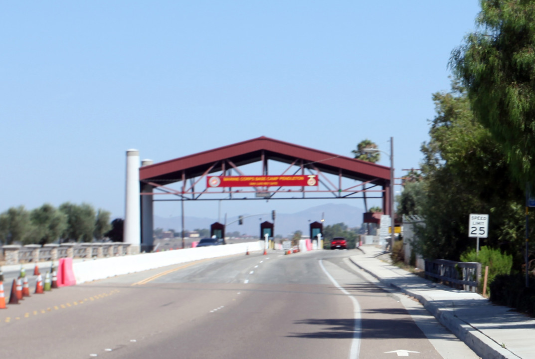 P-097 BEQ in Camp Pendleton, CA - Foto de edificio