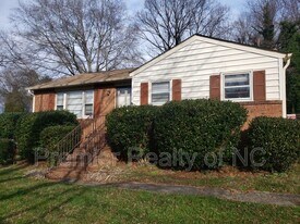 4753 Eastwin Dr in Winston-Salem, NC - Building Photo