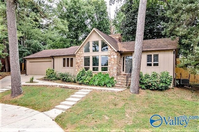 property at 710 Crestview Dr