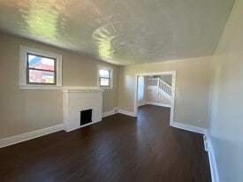 218 N 12th Ave, Unit 218 N 12th Street Altoona in Altoona, PA - Building Photo