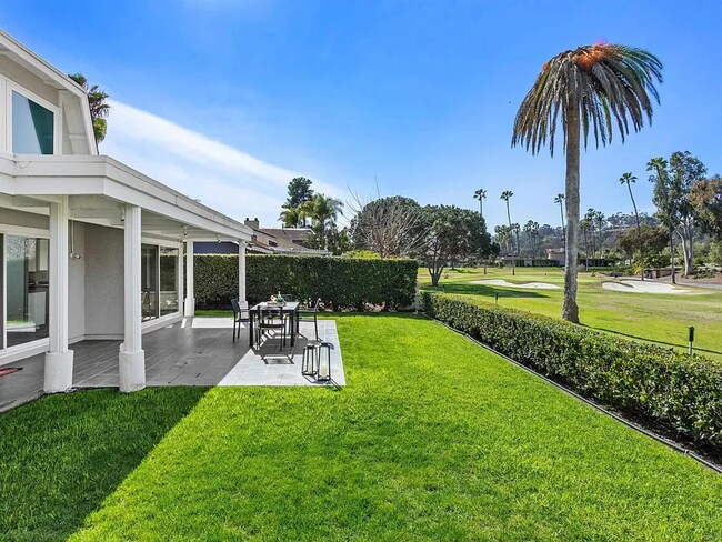 16128 Via Madera Circa W