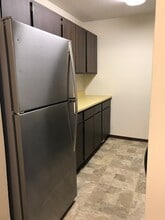 403 County Line Rd, Unit Apt 22 in Bluffton, OH - Building Photo - Building Photo