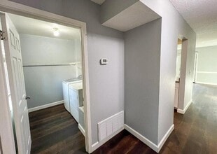 16 Cape Dr NW in Fort Walton Beach, FL - Building Photo - Building Photo