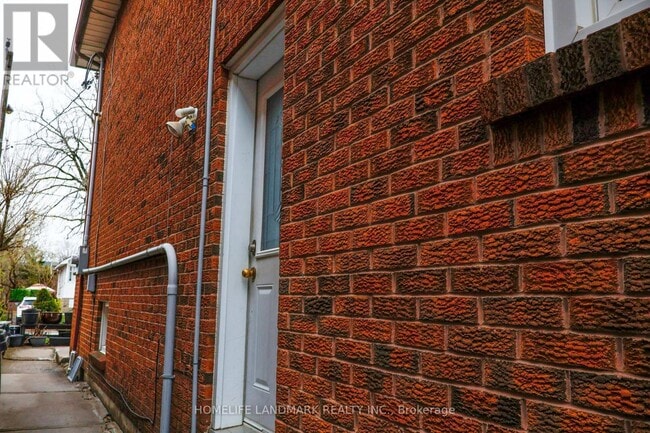 67 Abitibi Ave in Toronto, ON - Building Photo - Building Photo