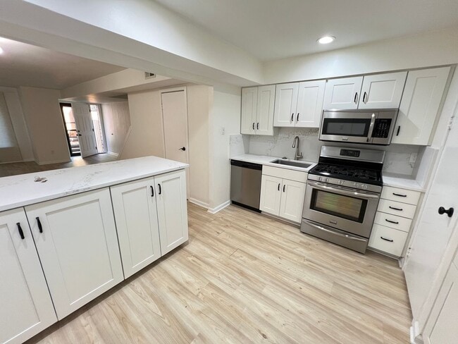 property at 496 N 19th St
