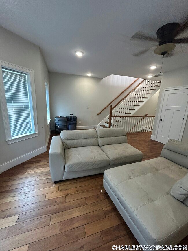 19-21 Caldwell St.