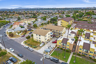 2282 W Dunlop St in San Diego, CA - Building Photo - Building Photo