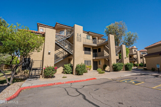 property at 4925 E Desert Cove Ave