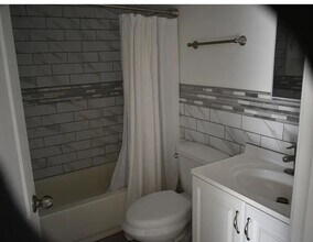 16663 Horace St in Los Angeles, CA - Building Photo - Building Photo