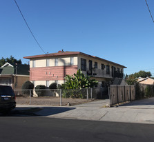 1317 Kenmore Ave in Los Angeles, CA - Building Photo
