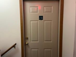 1371 Cunat Ct in Lake In The Hills, IL - Building Photo - Building Photo