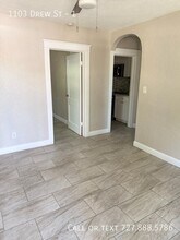 1103 Drew St in Clearwater, FL - Building Photo - Building Photo